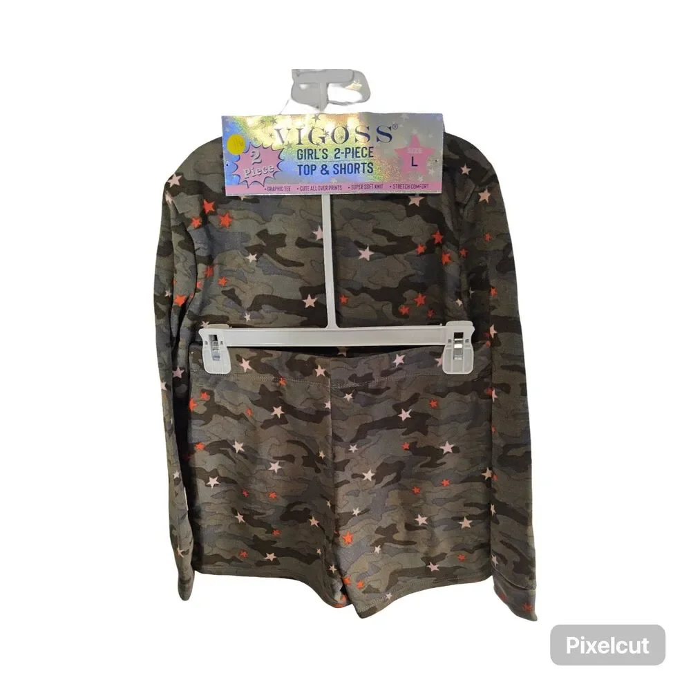 Girls Vigoss 2 piece size Large Evergreen shorts and long sleeve top set
